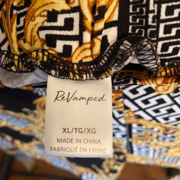 Forever 21 Shorts with tie front size xl - Picture 4 of 4